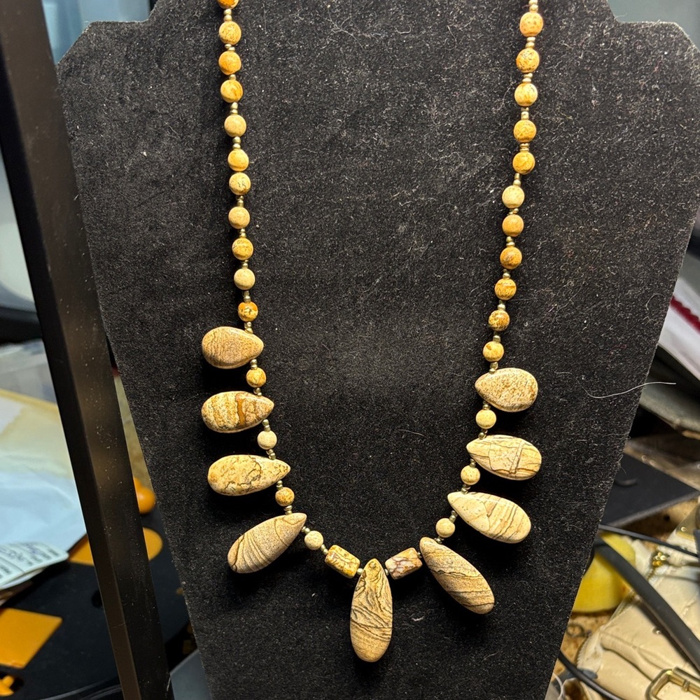 Elegant Gold Beige Brown Stone Beaded Necklace